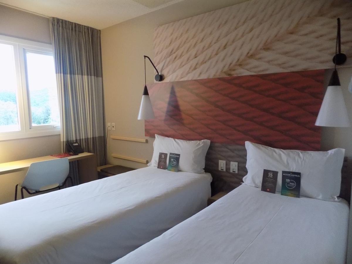 Hotel Ibis Erechim Exterior foto